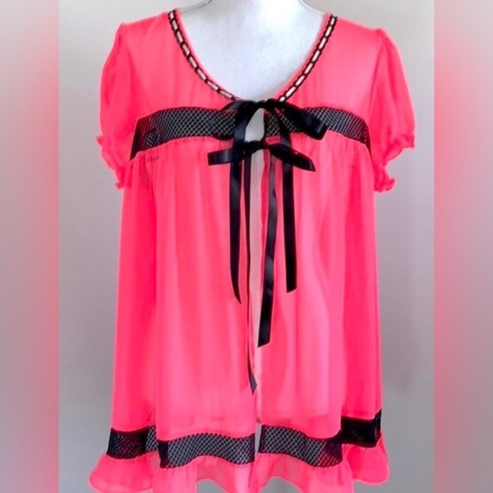 Victoria's Secret Babydoll Robe SZ M Babydoll Pink Melon satin ribbon tie Rare